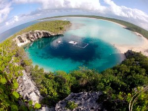 Dean's Blue Hole